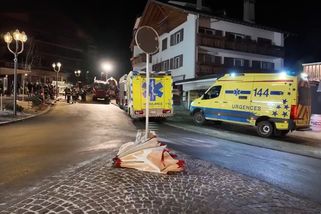Požár ve Švýcarsku: Úřady netuší, kolik lidí v osudovém baru slavilo. V kritickém stavu je značné množství zraněných - Novinky